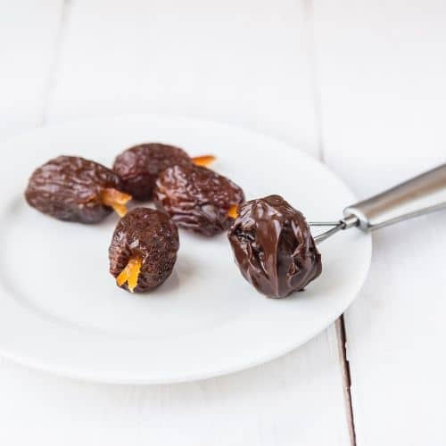 Stuffed dates