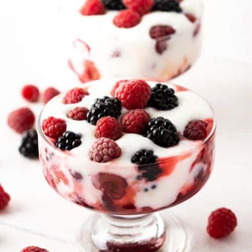 Yogurt with fruits